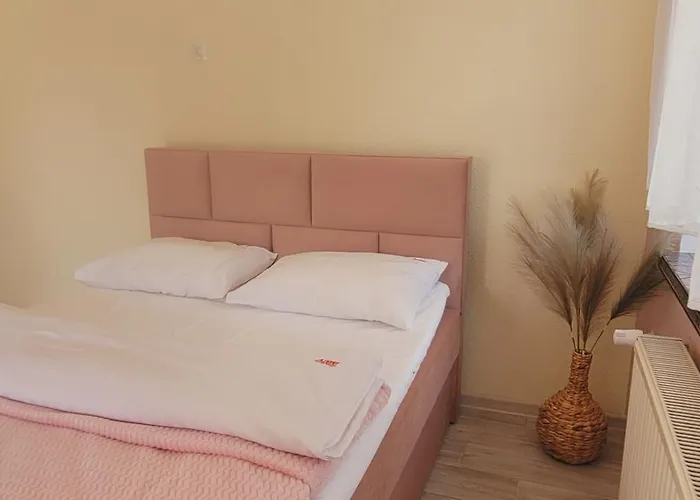 Ul Gdanska 40 * Krynica Morska