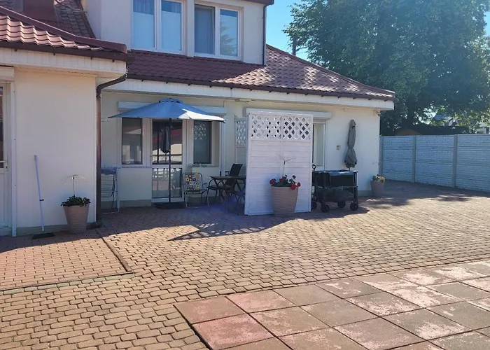 Ul Gdanska 40 * Krynica Morska